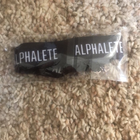 Alphalete Key Chain - Picture 4 of 4